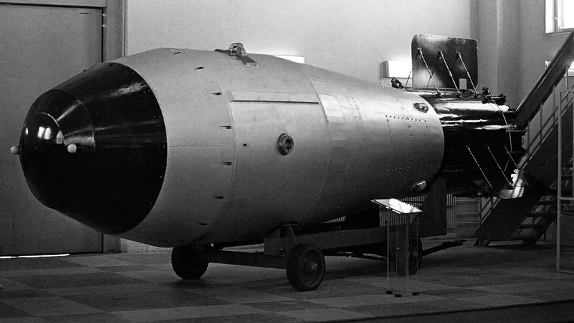 طرز کار بمب اتم - بزرگترین بمب اتم جهان، بمب تزار Tsar Bomba