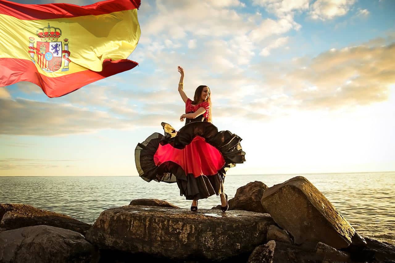 اسپانیا بهترین اروپایی با جشن و آواز
