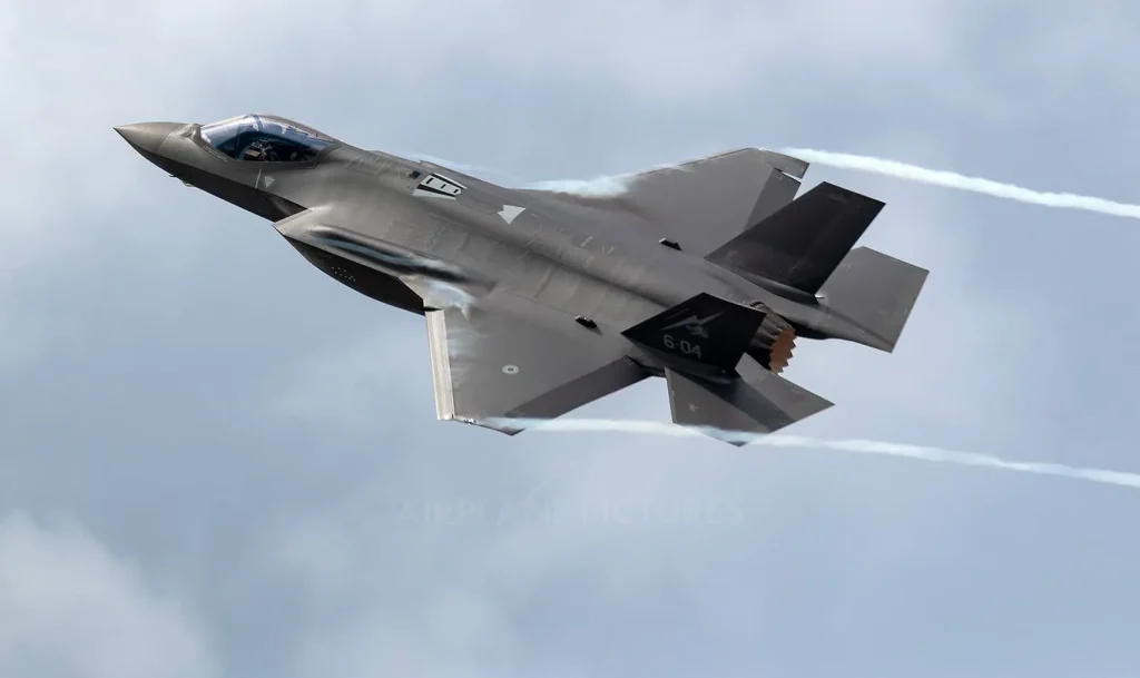 لاک‌هید مارتین F-35 - بهترین جنگkده دنیا در سال 2023
