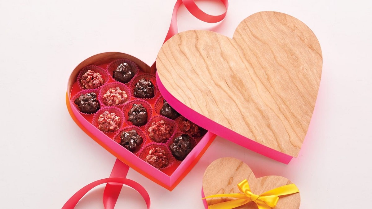 راهنمای خرید کادوهای ولنتاین برای پسر / شکلات های دست ساز